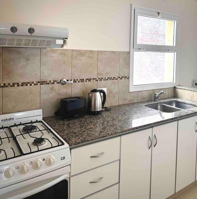Amplio Y Centrico Depto De 2 Opcional Cochera Apartamento
